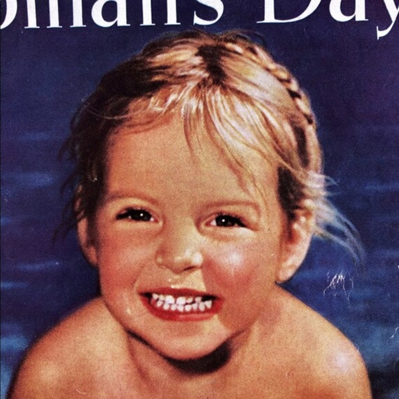 ! Cover, Aug 1944 Woman's Day Magazine, 2 Sides, Child in Pool, Vitamins Plus Ad - Picture 7 of 7